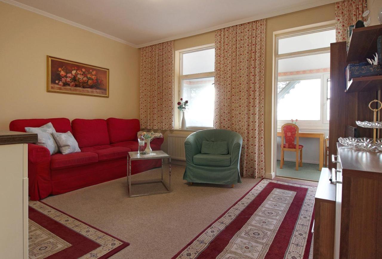 Villa Ostseelilie - Appartements Mit Balkon Und Meerblick ซาสนิทซ์ ภายนอก รูปภาพ