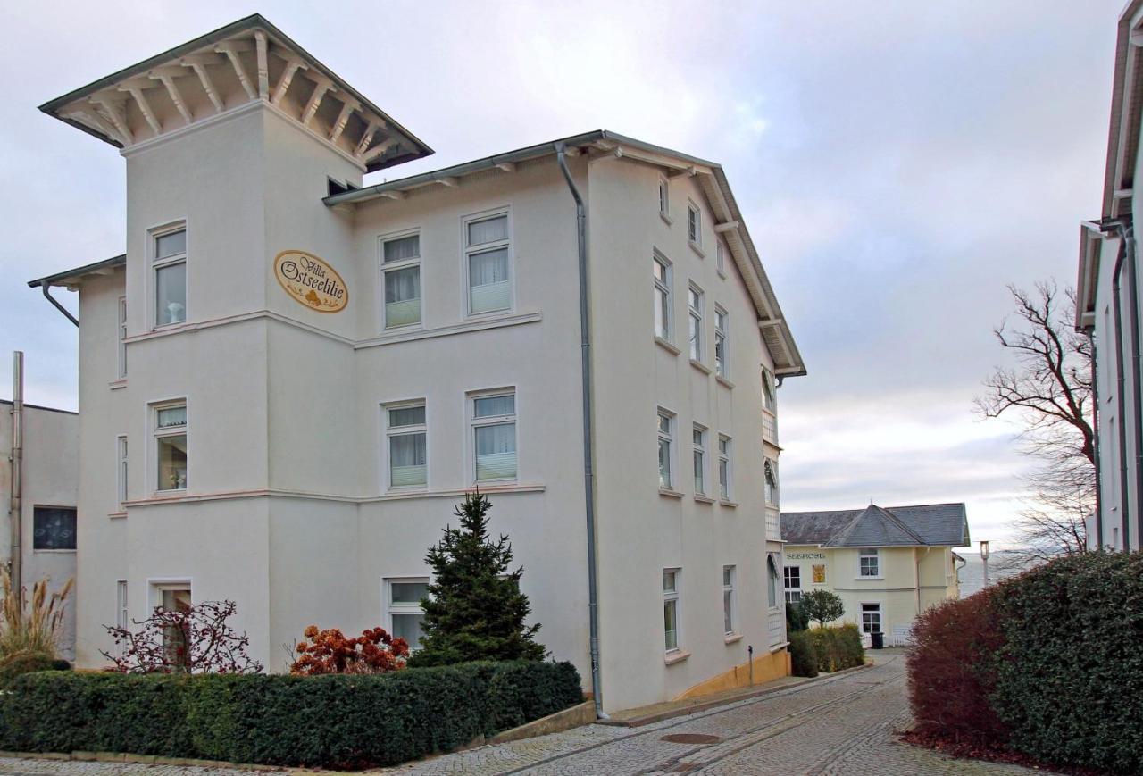 Villa Ostseelilie - Appartements Mit Balkon Und Meerblick ซาสนิทซ์ ภายนอก รูปภาพ