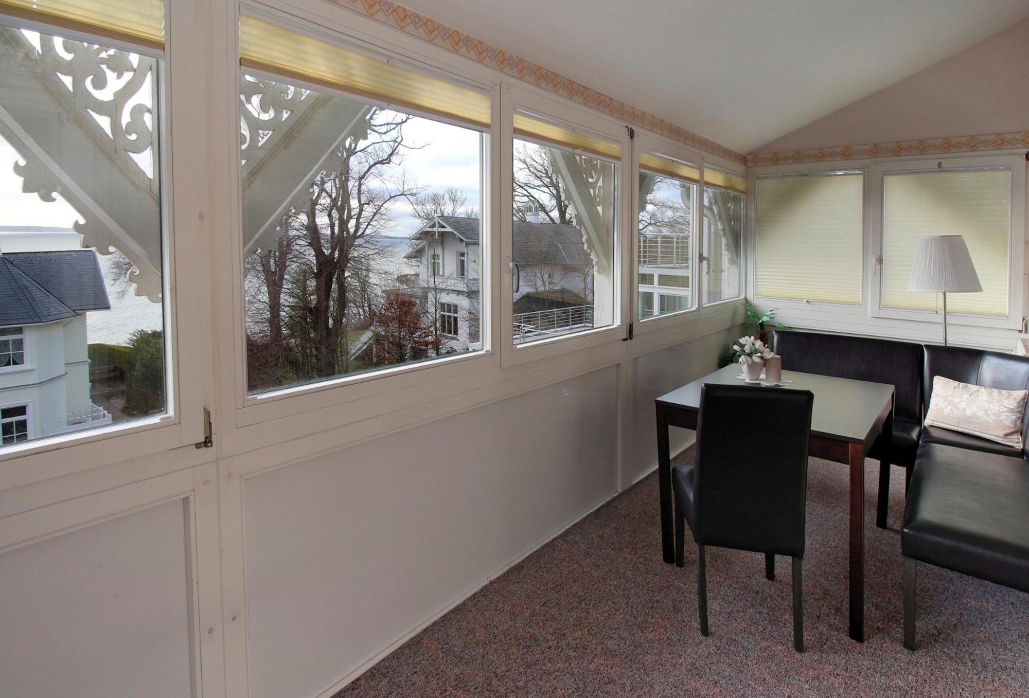 Villa Ostseelilie - Appartements Mit Balkon Und Meerblick ซาสนิทซ์ ห้อง รูปภาพ