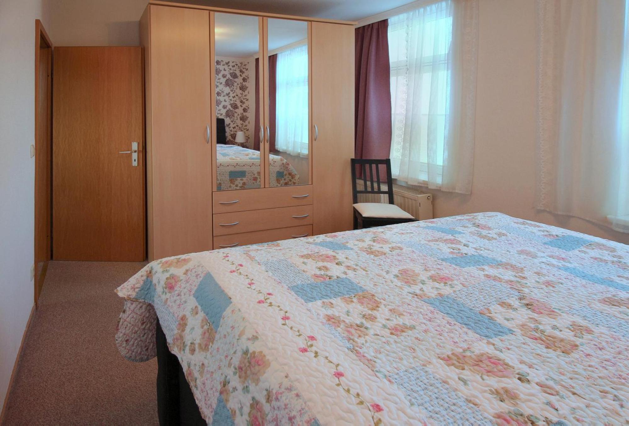 Villa Ostseelilie - Appartements Mit Balkon Und Meerblick ซาสนิทซ์ ห้อง รูปภาพ