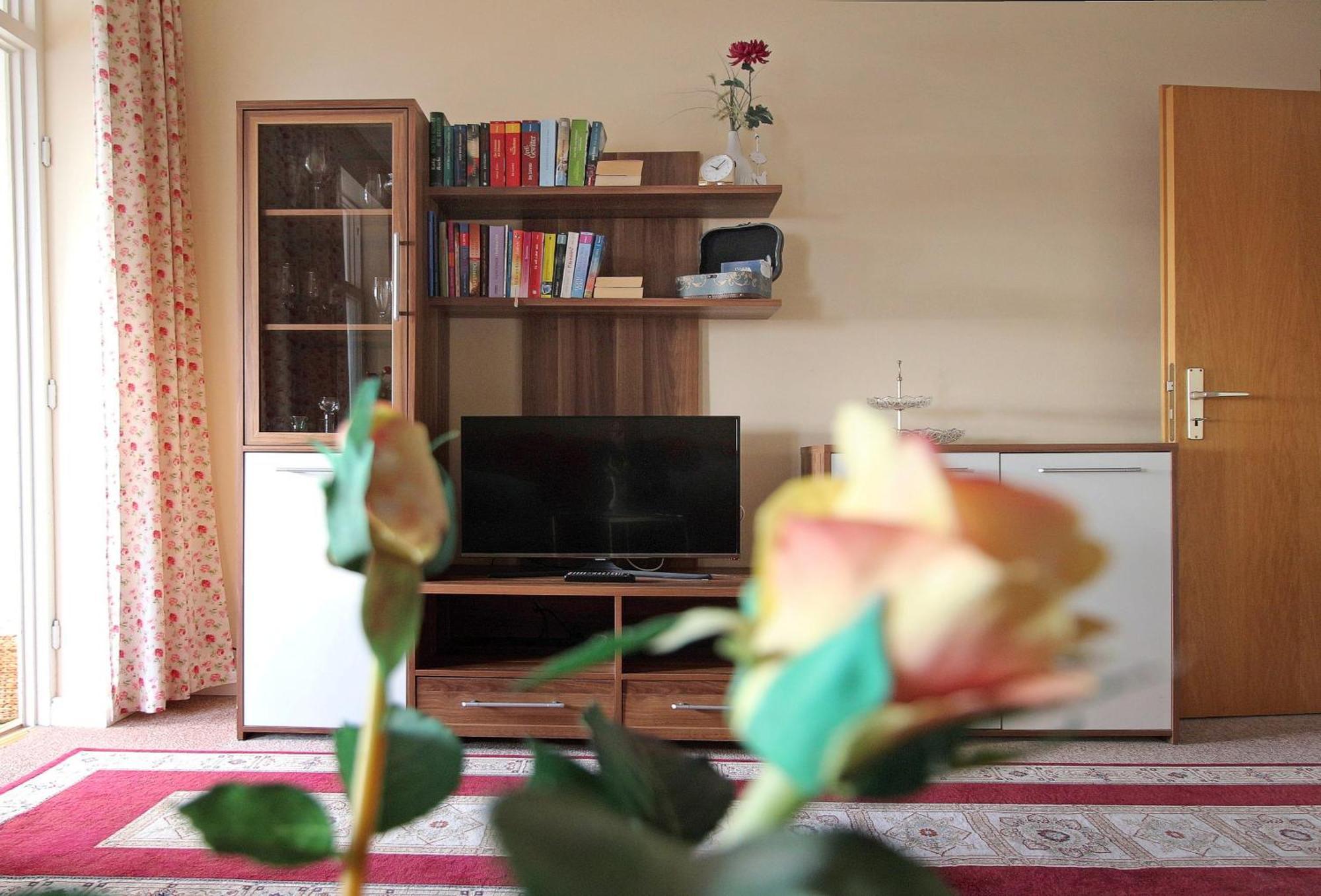 Villa Ostseelilie - Appartements Mit Balkon Und Meerblick ซาสนิทซ์ ห้อง รูปภาพ